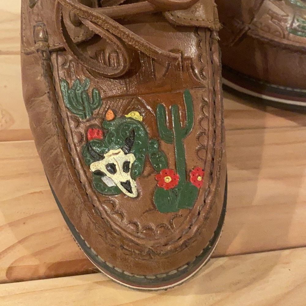 Brown western desert landscape leather moccasin - Picture 2 of 4